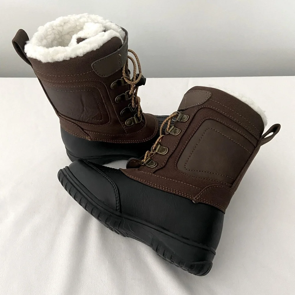 EDDIE BAUER  KIDS BROWN WINTER BOOTS (NWOT)
